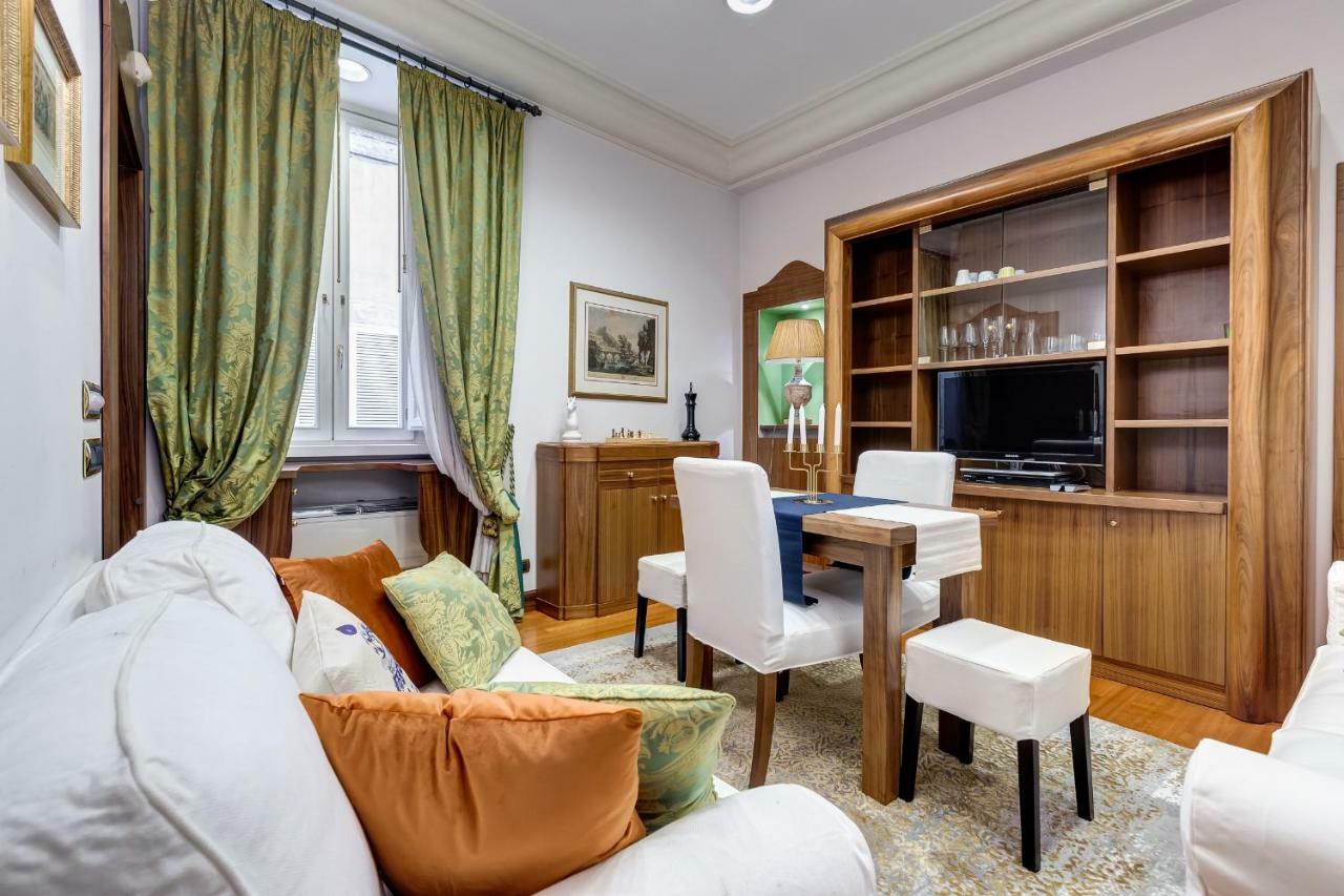 Bed and breakfast Pantheon Antique 2*